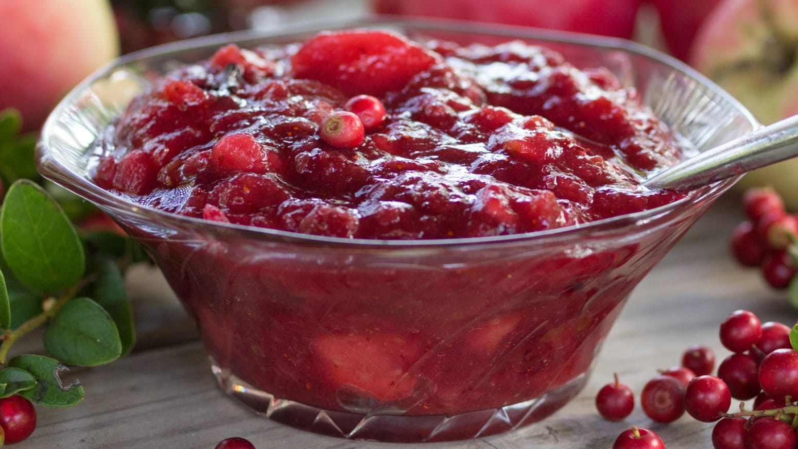 Rote Grütze: Der Klassiker schmeckt auch gut zu Joghurt oder Quark.