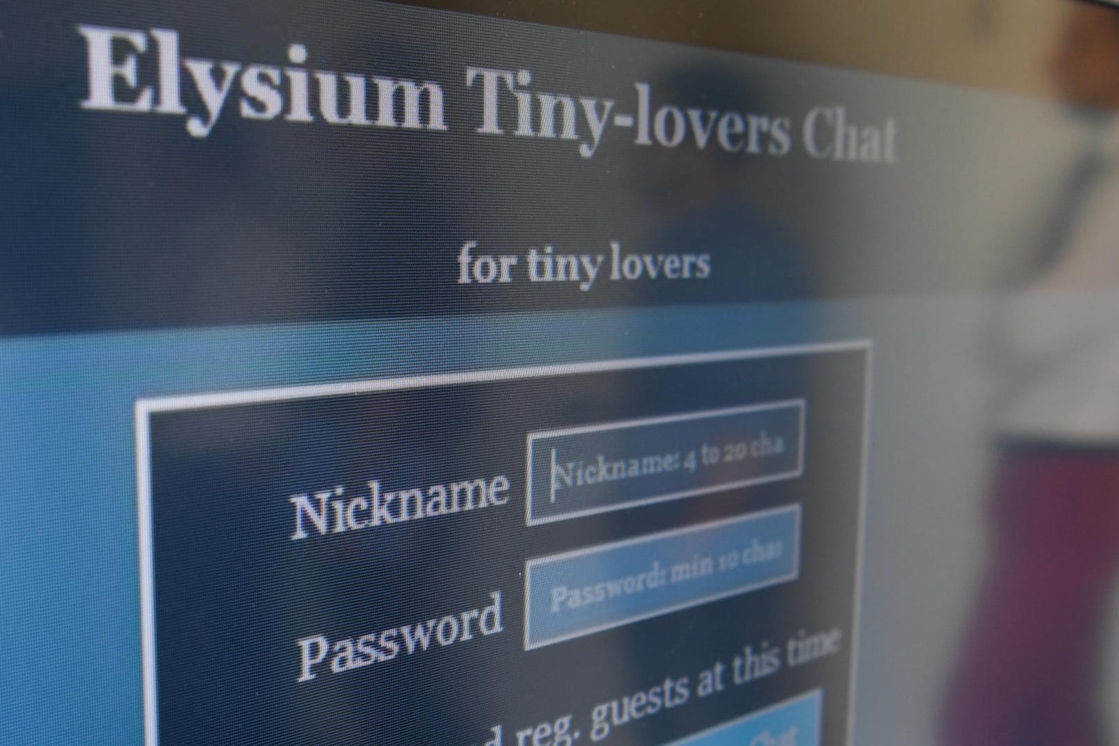 Screenshot der Login-Seite von "Elysium": Vier Männer aus Hessen, Baden-Württemberg und Bayern stehen seit Donnerstag in Limburg vor Gericht.