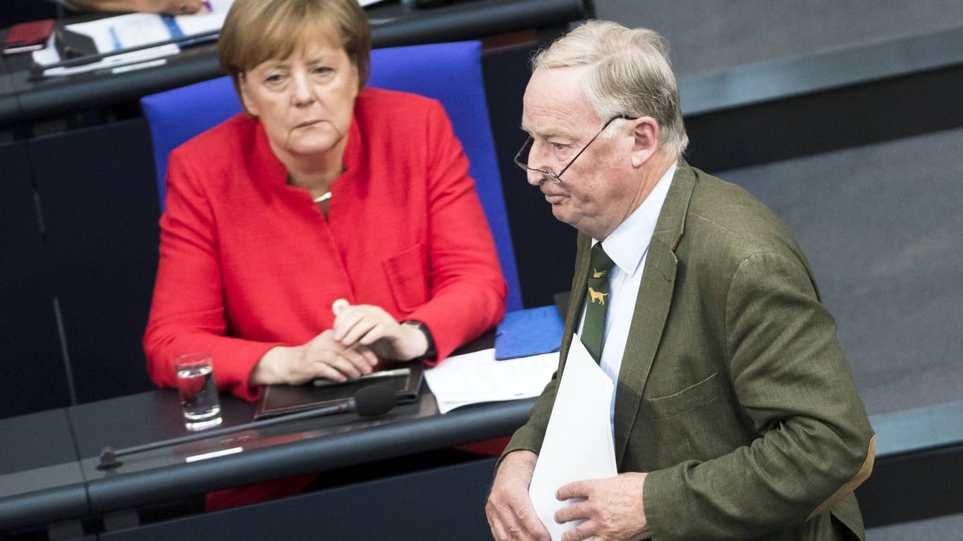 Bundeskanzlerin Merkel und Alexander Gauland: Die Union sinkt auf ein Rekordtief – die AfD stabilisiert sich.