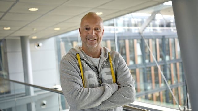 Moderator Frank Buschmann in Köln.