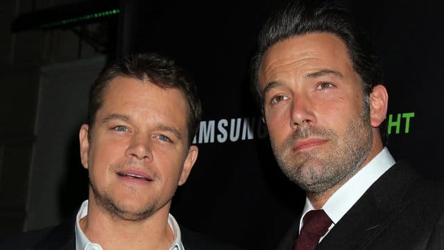 Matt Damon (l) und Ben Affleck machen gemeinsame Sache.