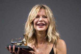 US-Schauspielerin Meg Ryan hat in Locarno den "Leopard Club Award" für ihre Verdienste im Genre der romantischen Komödie erhalten.