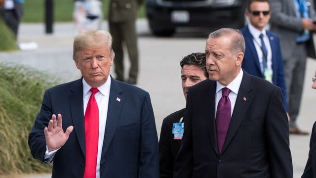 Trump und Erdogan, Seite an Seite beim Nato-Gipfel im Juli. Trump und Erdogan, Seite an Seite beim Nato-Gipfel im Juli.