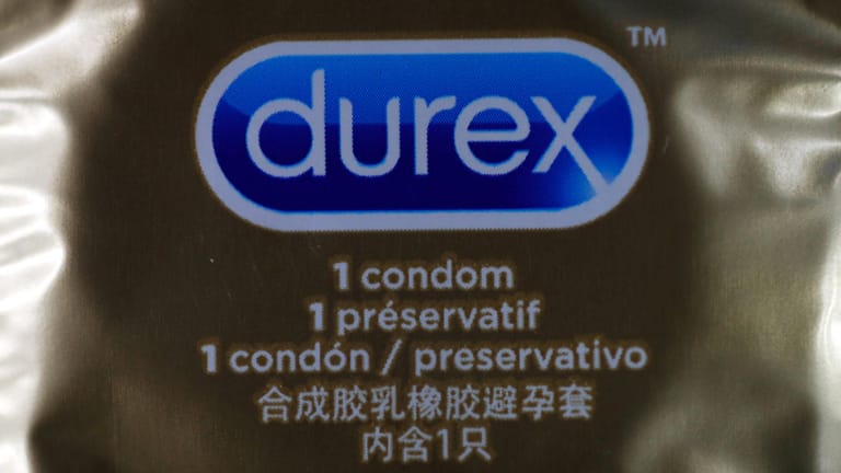 Durex: Der Kondomhersteller ruft derzeit bestimmte Kondome zurück.