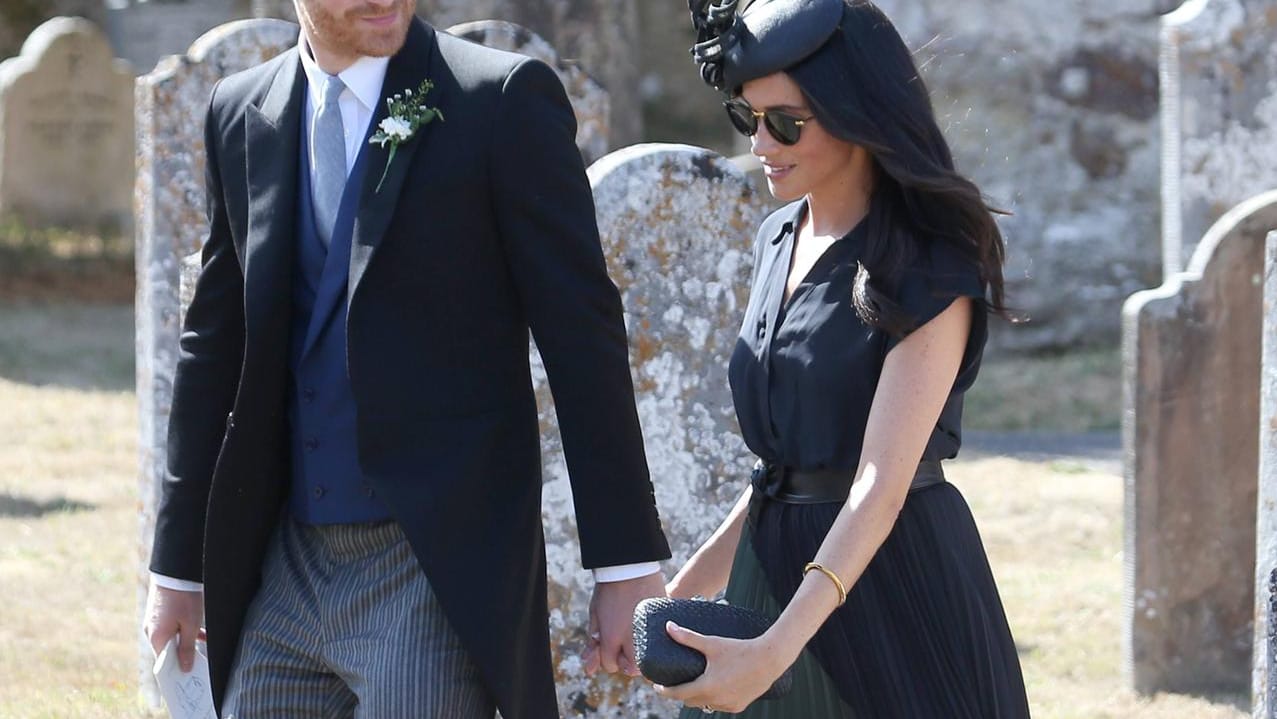 390 Euro: So "günstig" ist das Kleid von Meghan.