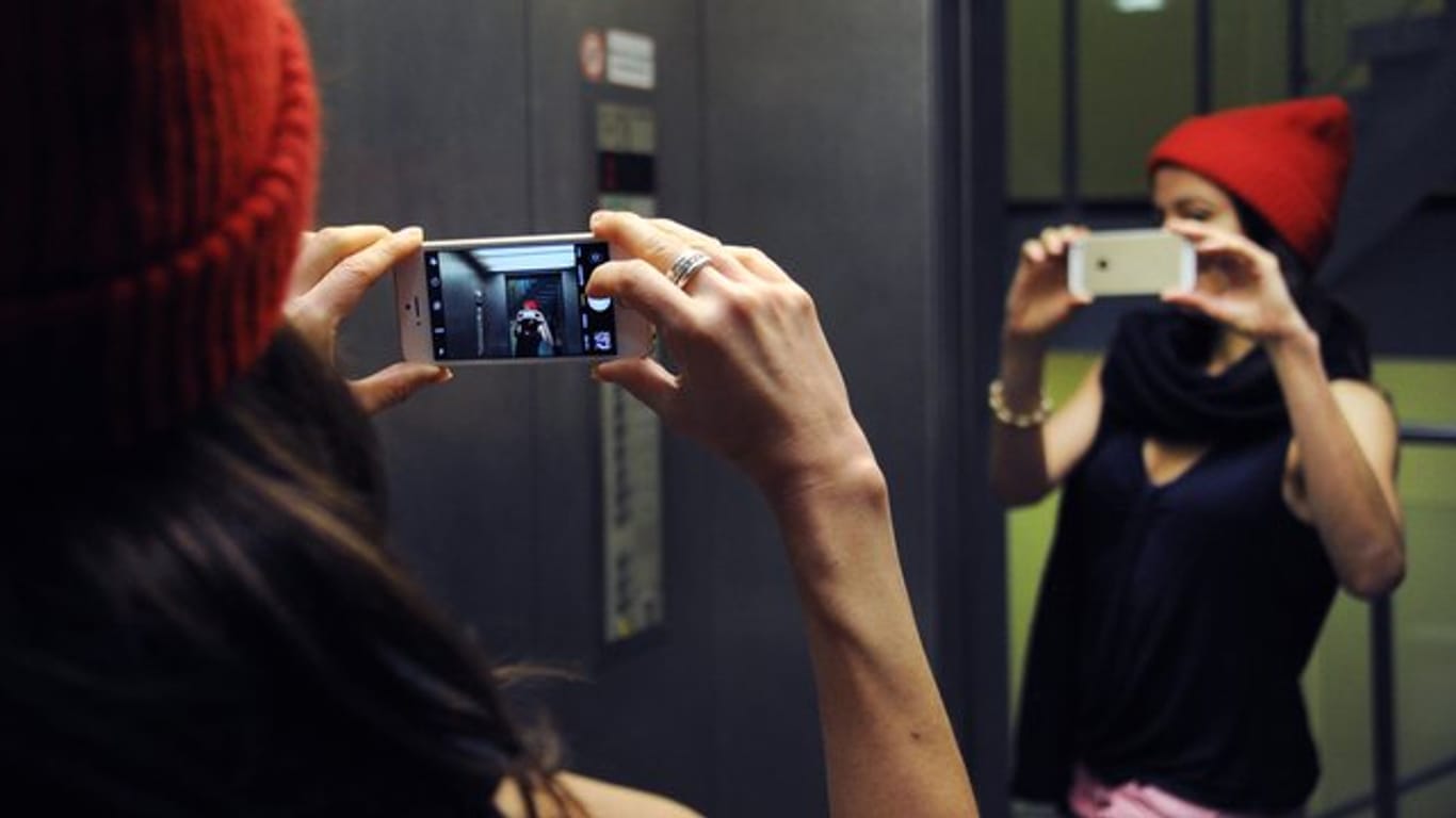 Digital geschönte Selfies können das Selbstwertgefühl beschädigen.