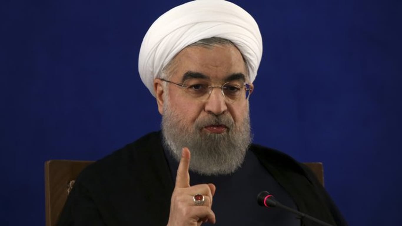 Der iranische Präsident Hassan Ruhani während einer Pressekonferenz in Teheran.