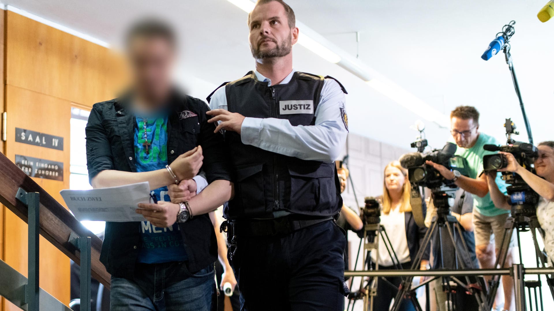 Der schon vorbestrafte Lebensgefährte war im Prozess wesentlich gesprächiger als seine Frau.