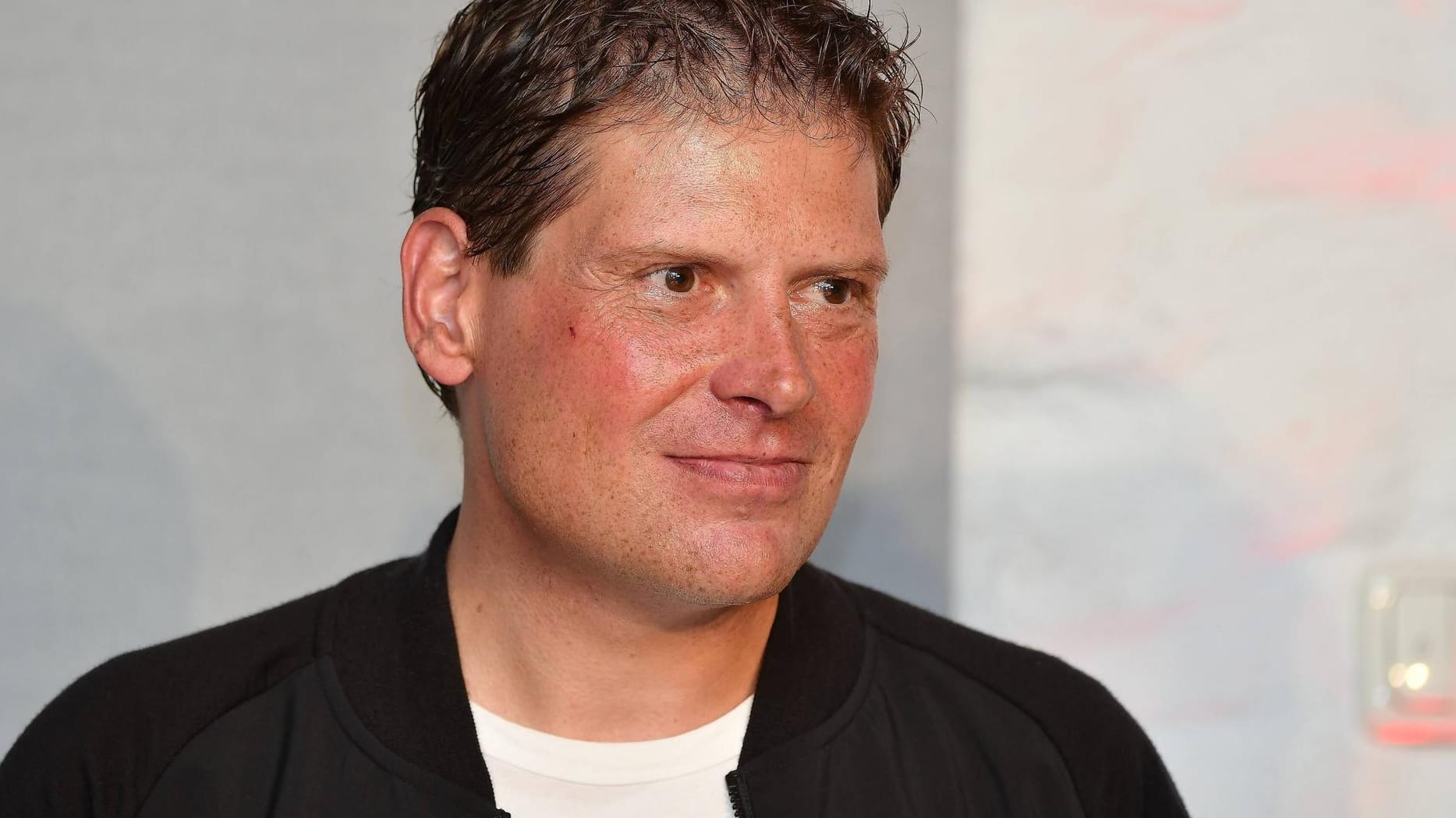 Jan Ullrich: Noch in dieser Woche wird er eine Therapie beginnen. Nachbar Til Schweiger zeigt sich versöhnlich.