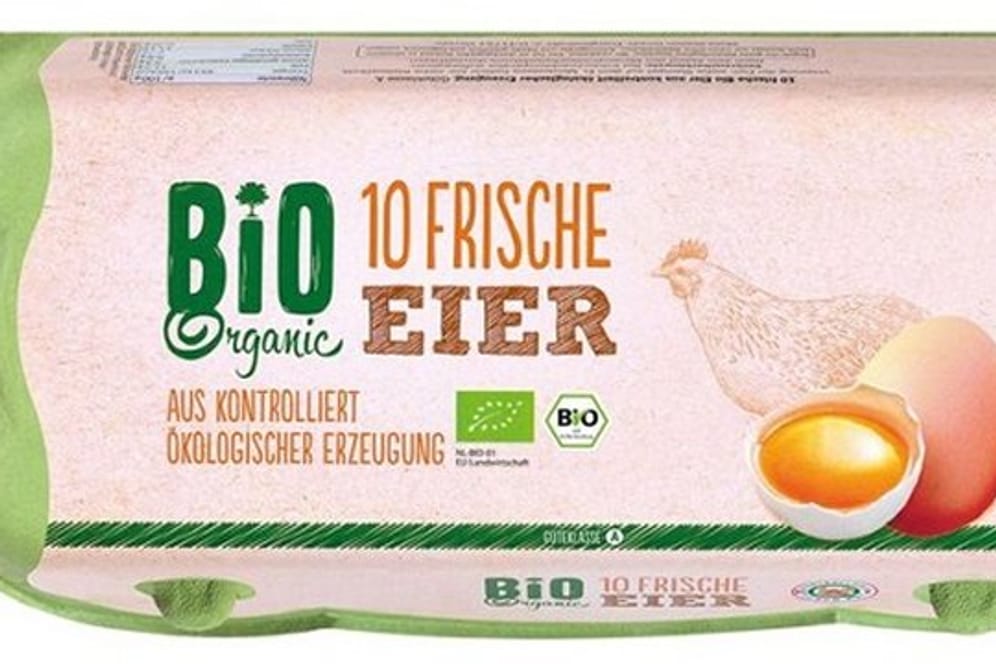 Die Firma Eifrisch ruft Eier des Lieferanten Bio-Eierhof Papenburg mit der Printnummer 0-DE-0359721 und Mindesthaltbarkeitsdatum bis einschließlich 24.