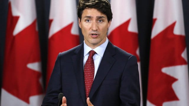Kanadas Regierungschef Justin Trudeau sieht sich in der Pflicht: "Die Kanadier erwarten von ihrer Regierung, sich weltweit für die Einhaltung der Menschenrechte einzusetzen". Kanadas Regierungschef Justin Trudeau sieht sich in der Pflicht: "Die Kanadier erwarten von ihrer Regierung, sich weltweit für die Einhaltung der Menschenrechte einzusetzen".