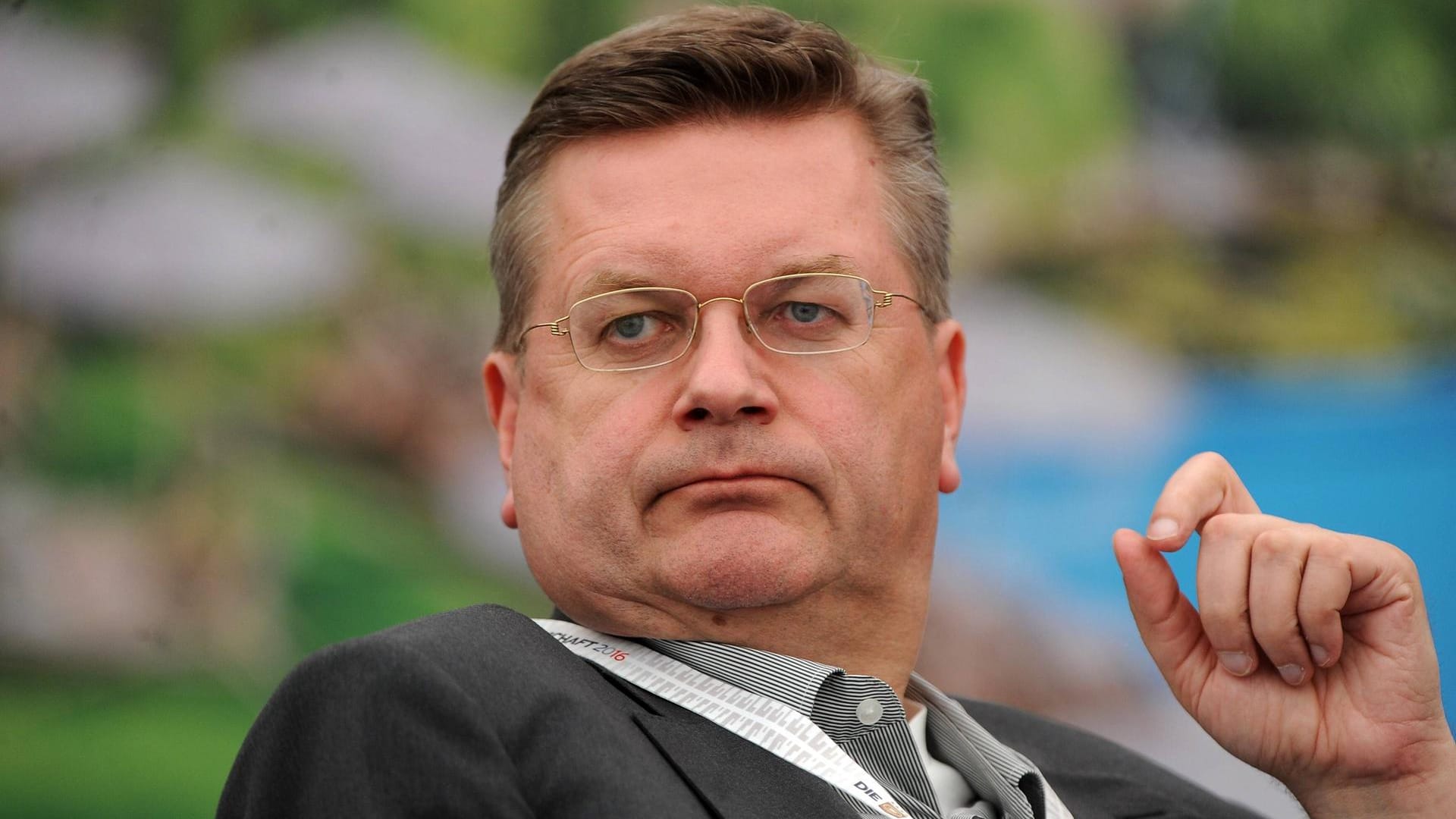 An der Spitze des größten nationalen Sportverbandes der Welt: Reinhard Grindel ist seit 2016 DFB-Präsident.