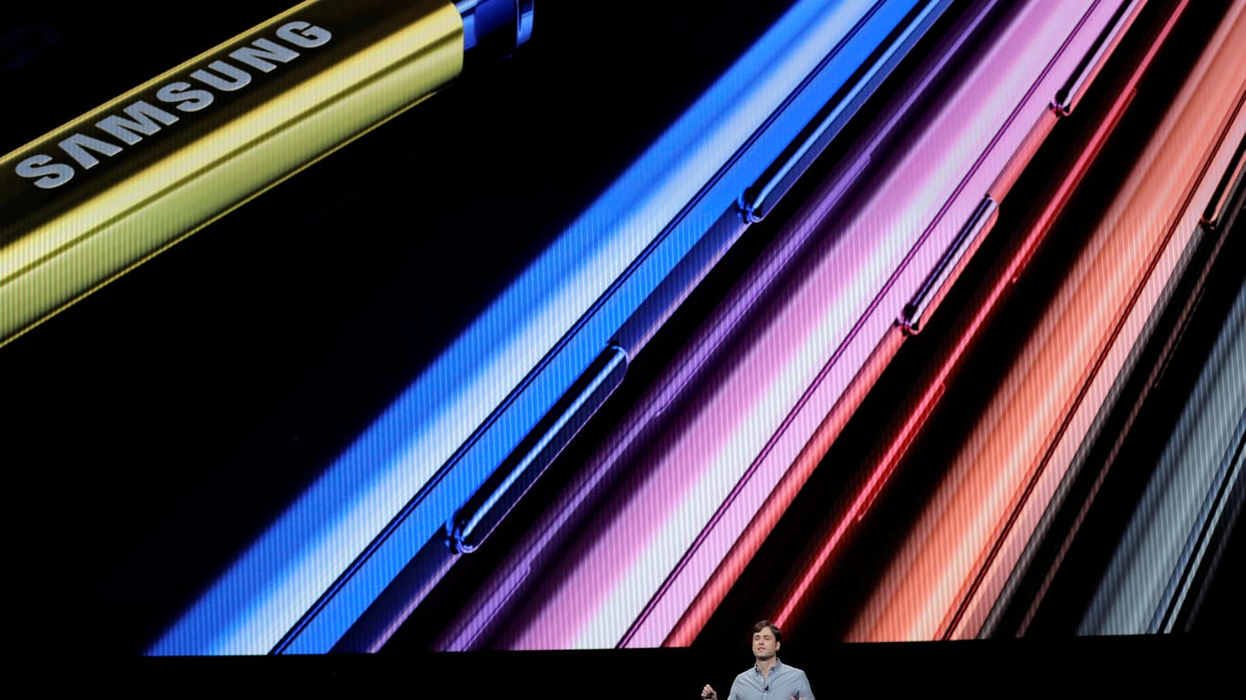 Das neue Samsung-Handy erscheint in vier Farben.