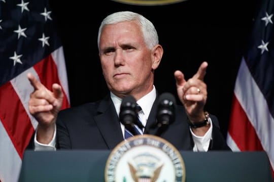 US-Vizepräsident Mike Pence bei der Vorstellung der Pläne für eine "Space Force" im Pentagon.