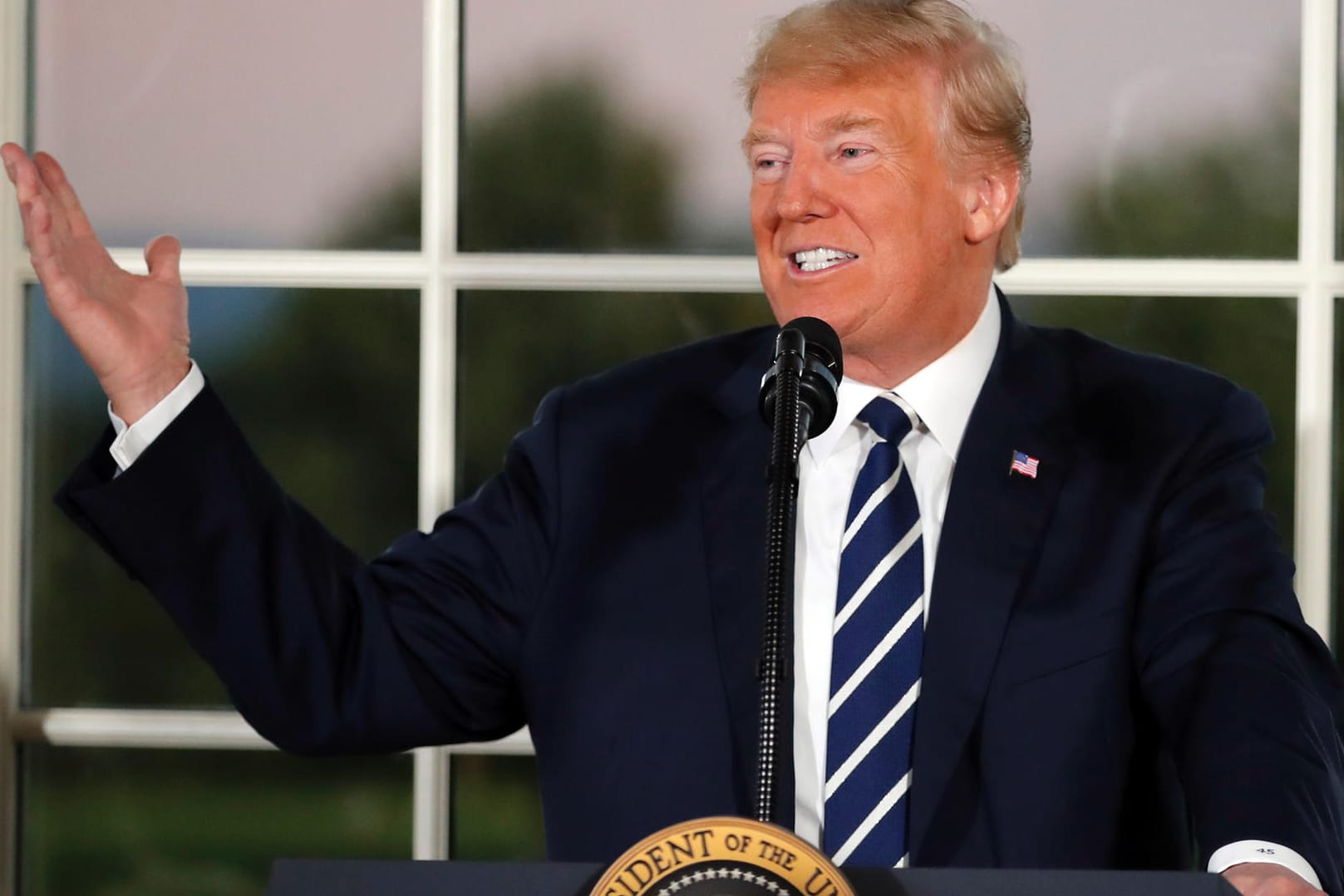Donald Trump: Seine "Space Force" soll in den ersten fünf Jahren acht Milliarden Dollar kosten.