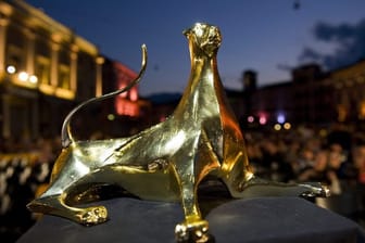 Der 'Goldene Leopard', Hauptpreis des Internationalen Filmfestivals.
