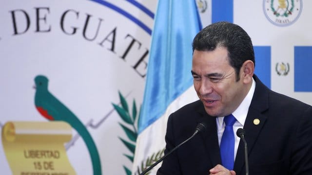 Dem Präsidenten von Guatemala, Jimmy Morales, droht erneut ein Strafverfahren wegen illegaler Wahlkampffinanzierung. Dem Präsidenten von Guatemala, Jimmy Morales, droht erneut ein Strafverfahren wegen illegaler Wahlkampffinanzierung.