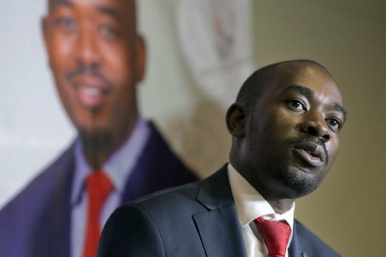 Simbabwes wichtigster Oppositionskandidat Nelson Chamisa hat den Wahlsieg von Präsident Mnangagwa angefochten.