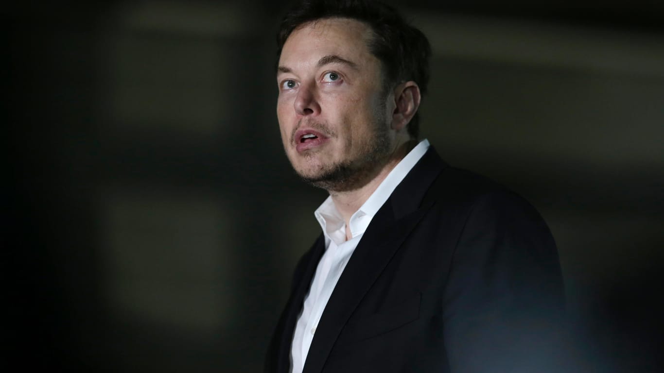 Tesla-Chef Elon Musk: Nach seinen Äußerungen auf Twitter schoss der Tesla-Kurs in die Höhe.