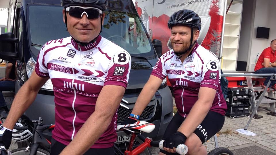 Ein Team: Jan Ullrich und Matthias Kessler auf dem Tandem.