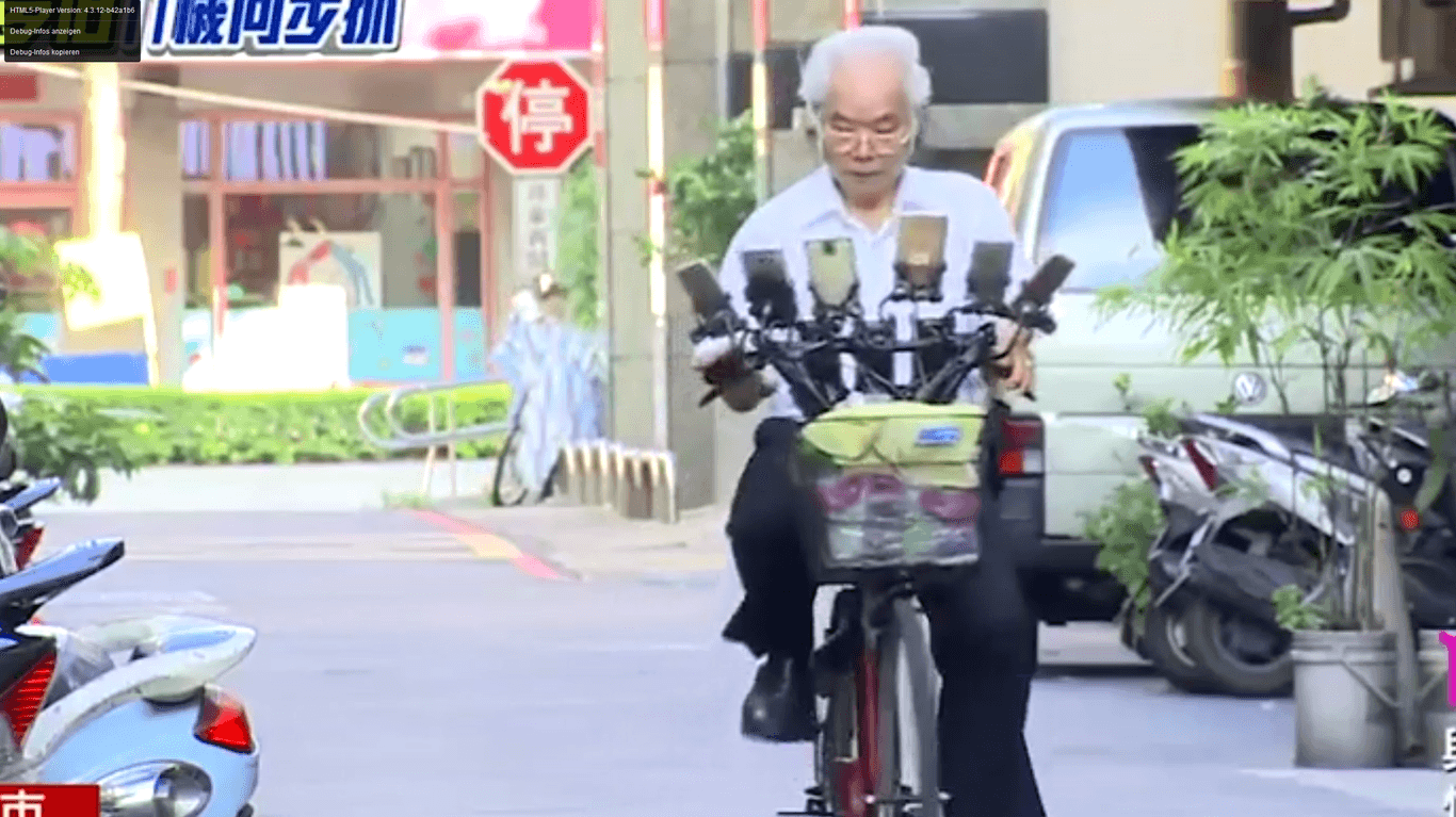 "Onkel Pokémon": Hier fährt Chen San-yuan durch Taipei.