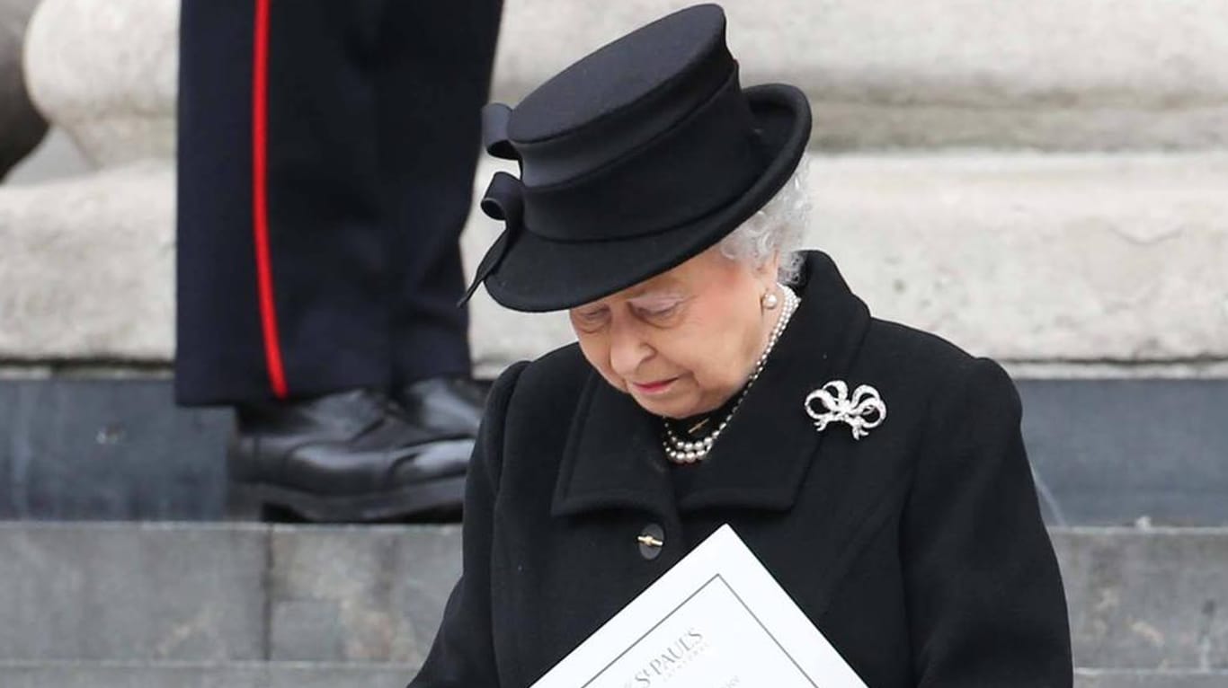 Queen Elizabeth II. trauert um zwei entfernte Verwandte: Eine Mutter und eine Tochter sind in Südafrika ums Leben gekommen.