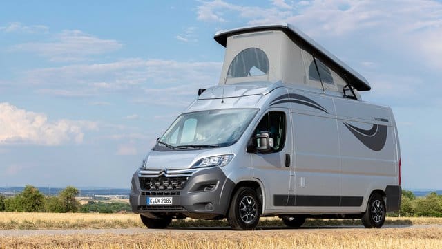 Schlafraumerweiterung: Für den Citroën Jumper Biker Solution ist optional ein Aufstelldach zu bekommen. Schlafraumerweiterung: Für den Citroën Jumper Biker Solution ist optional ein Aufstelldach zu bekommen.