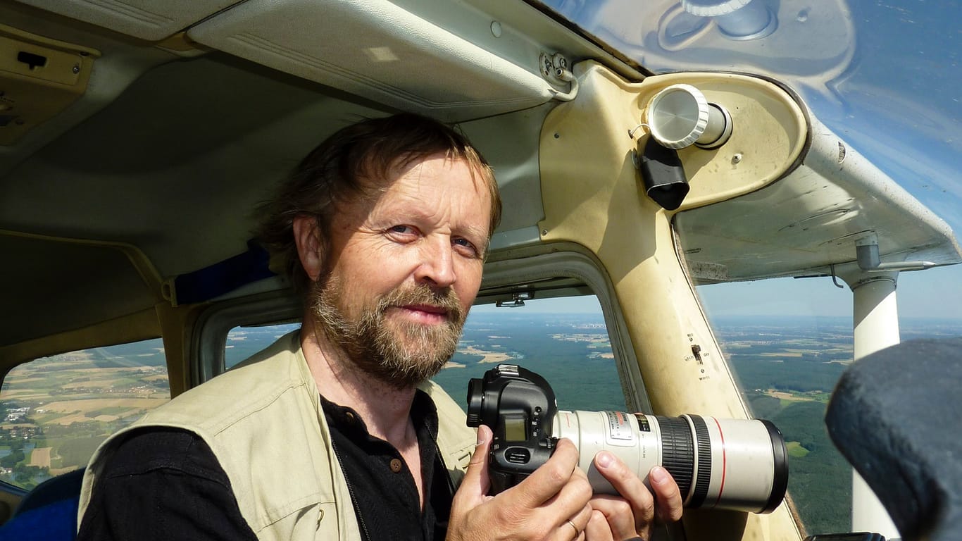 Luftbildarchäologe: Klaus Leidorf hält seit 30 Jahren aus der Luft archäologische Entdeckungen fest.