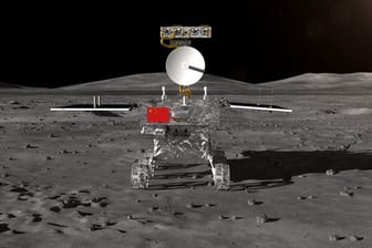 Das von der staatlichen chinesischen Verwaltung für Wissenschaft, Technologie und Industrie zur Verfügung gestellte Computerrendering zeigt den noch unbenannten chinesischen Mondrover.