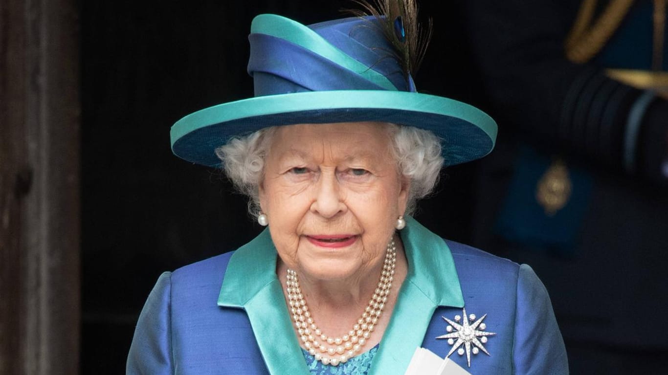 Queen Elizabeth II.: Einer ihrer langjährigen Ärzte ist bei einem Fahrradunfall verstorben.