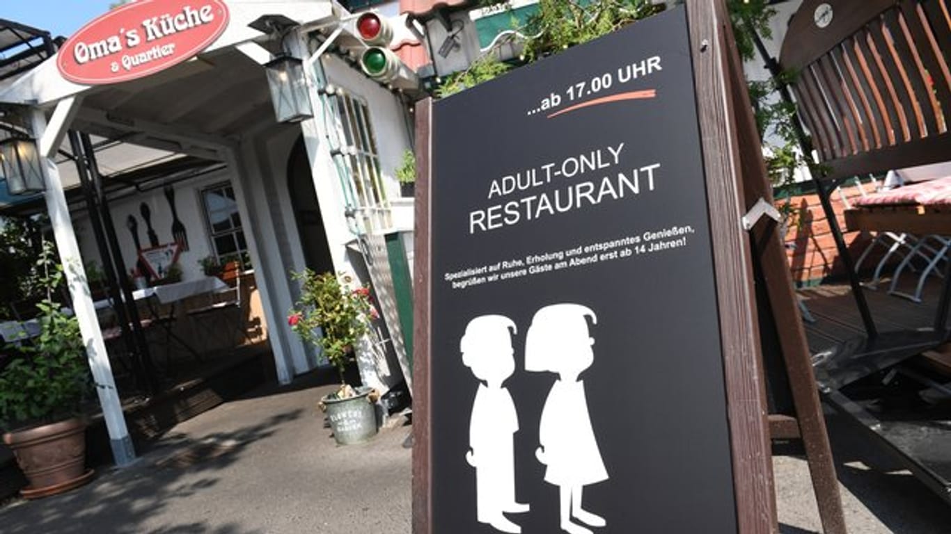 Das Restaurant "Oma's Küche" auf Rügen will mit dem Kinderverbot ab 17.