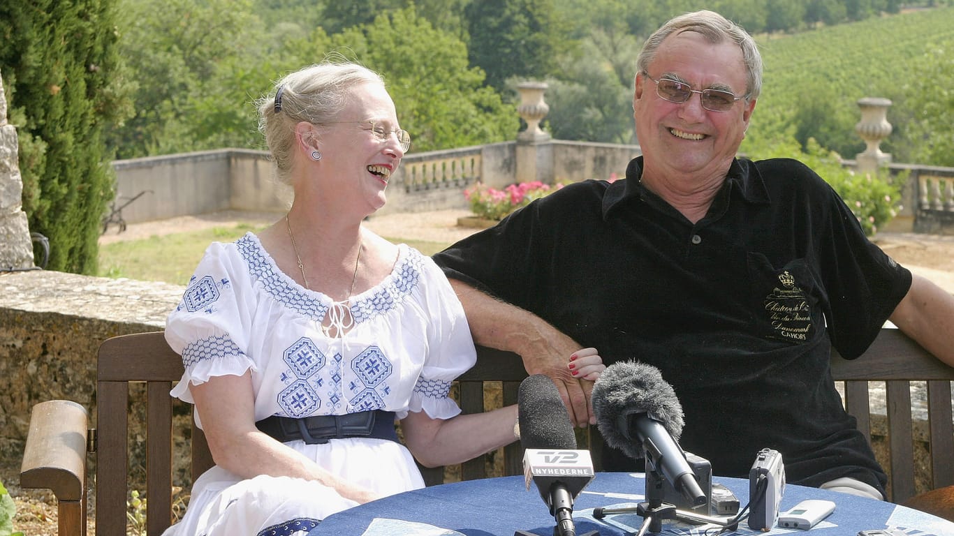 August 2004: Hier genossen Margrethe und Henrik gemeinsam ihre Sommerferien auf Schloss Caix.