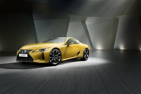 Auroragelb: So nennt Lexus den gelben Farbton der LC Yellow Edition.