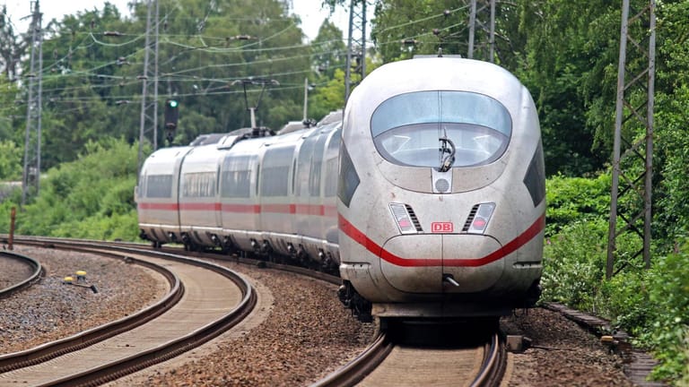 Ausfall oder Umleitung: Zwischen Frankfurt und Köln wird die ICE-Strecke demnächst zeitweise gesperrt.