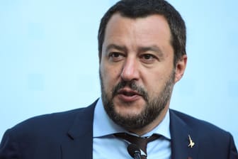 Matteo Salvini: Der italienische Innenminister droht der EU mit dem Bruch internationalen Rechts.