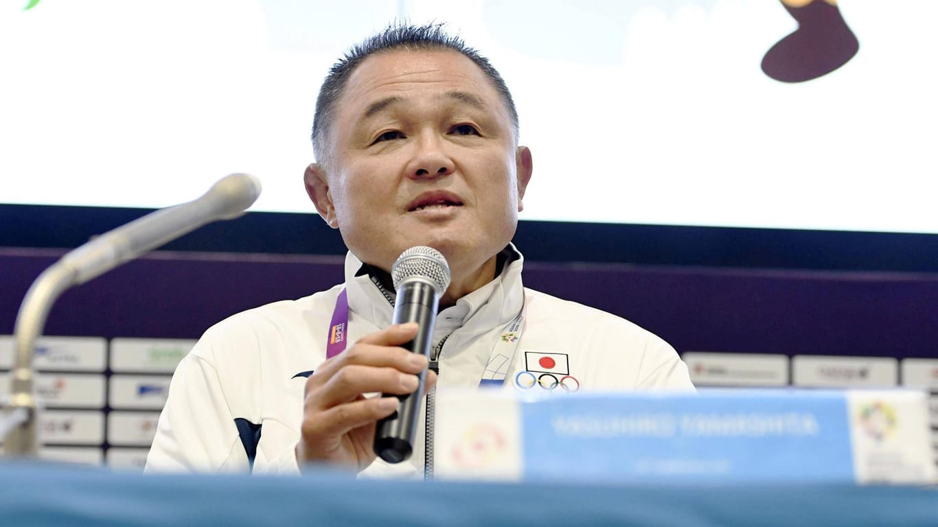 Yasuhiro Yamashita: Der japanische Delegationschef entschuldigt sich für das Verhalten der japanischen Basketballspieler.