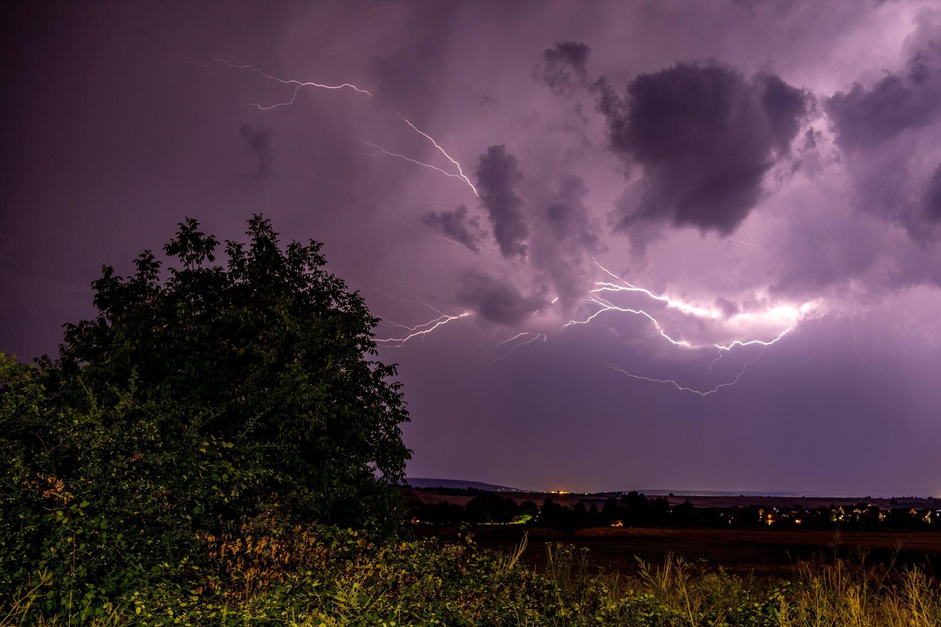 Gewitter: Das Bundesamt für Katastrophenschutz will das Warnmeldesystem in Deutschland vereinheitlichen.