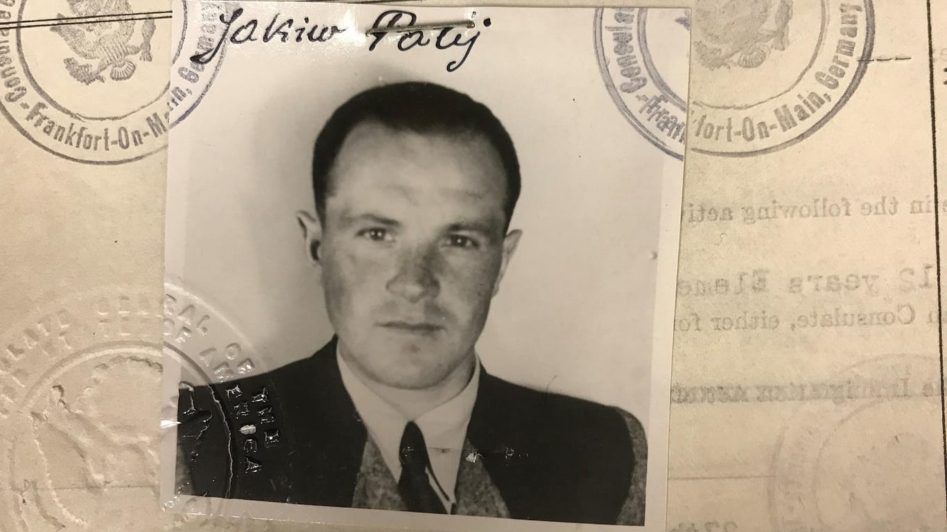 Jakiv Palij auf einem Foto von 1949 auf seinem Visum für die USA: Der frühere KZ-Wächter ist in Deutschland.
