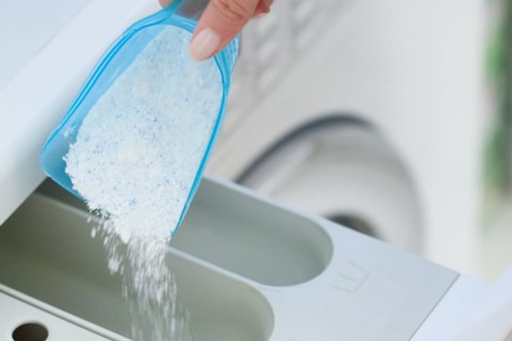 Beim Waschen von Leinen sollte ein schonender Waschgang gewählt werden.
