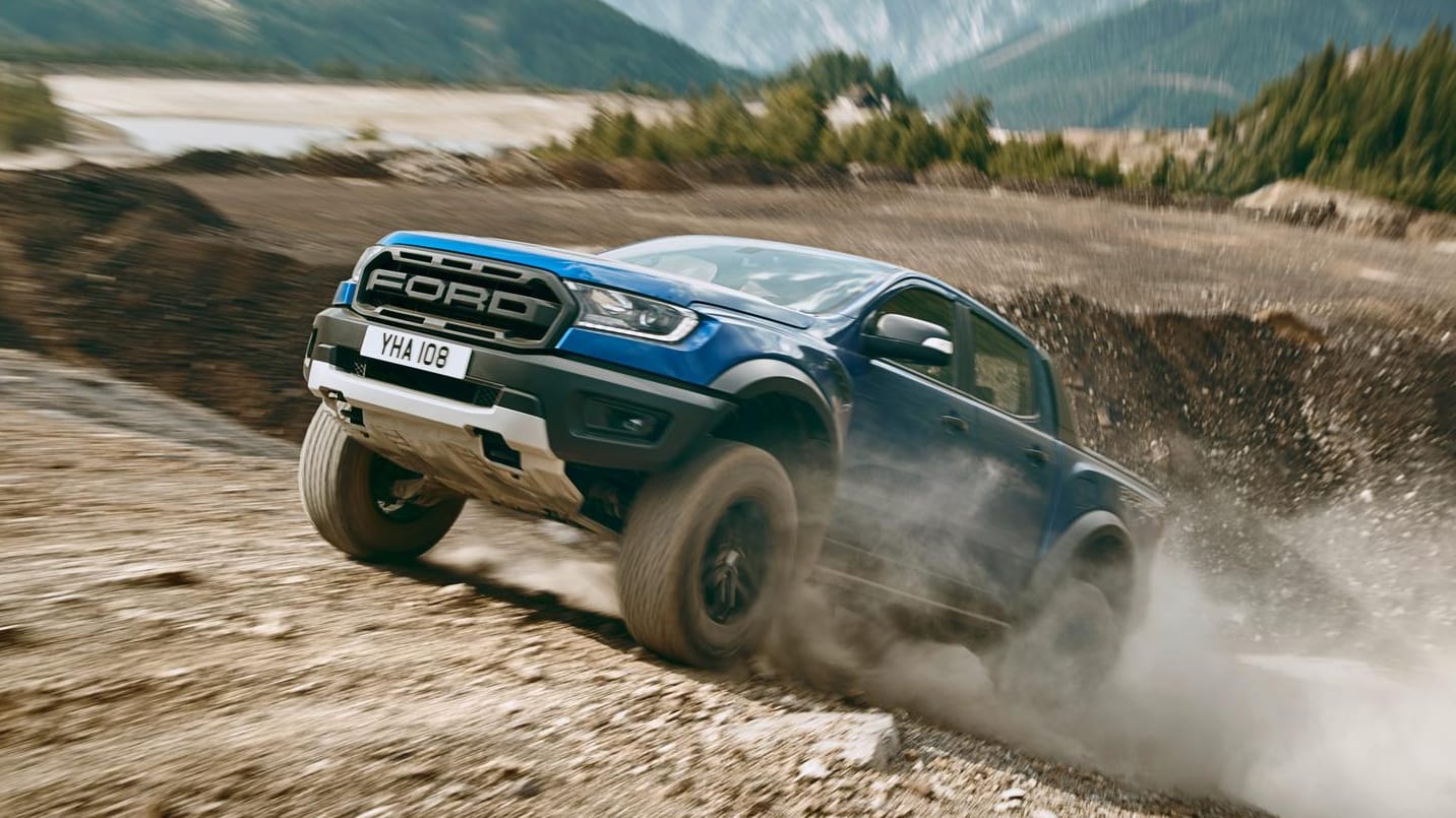 Dynamischer Offroader: Der Ford Ranger Raptor mit 213 PS und Zehn-Gang-Automatik kommt Mitte 2019 nach Deutschland. Dynamischer Offroader: Der Ford Ranger Raptor mit 213 PS und Zehn-Gang-Automatik kommt Mitte 2019 nach Deutschland.