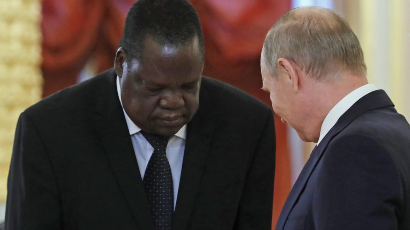 Ugandas Botschafter in Russland, Johnson Agara Olva: Mit dem Land hat Russland eine militärische Partnerschaft.