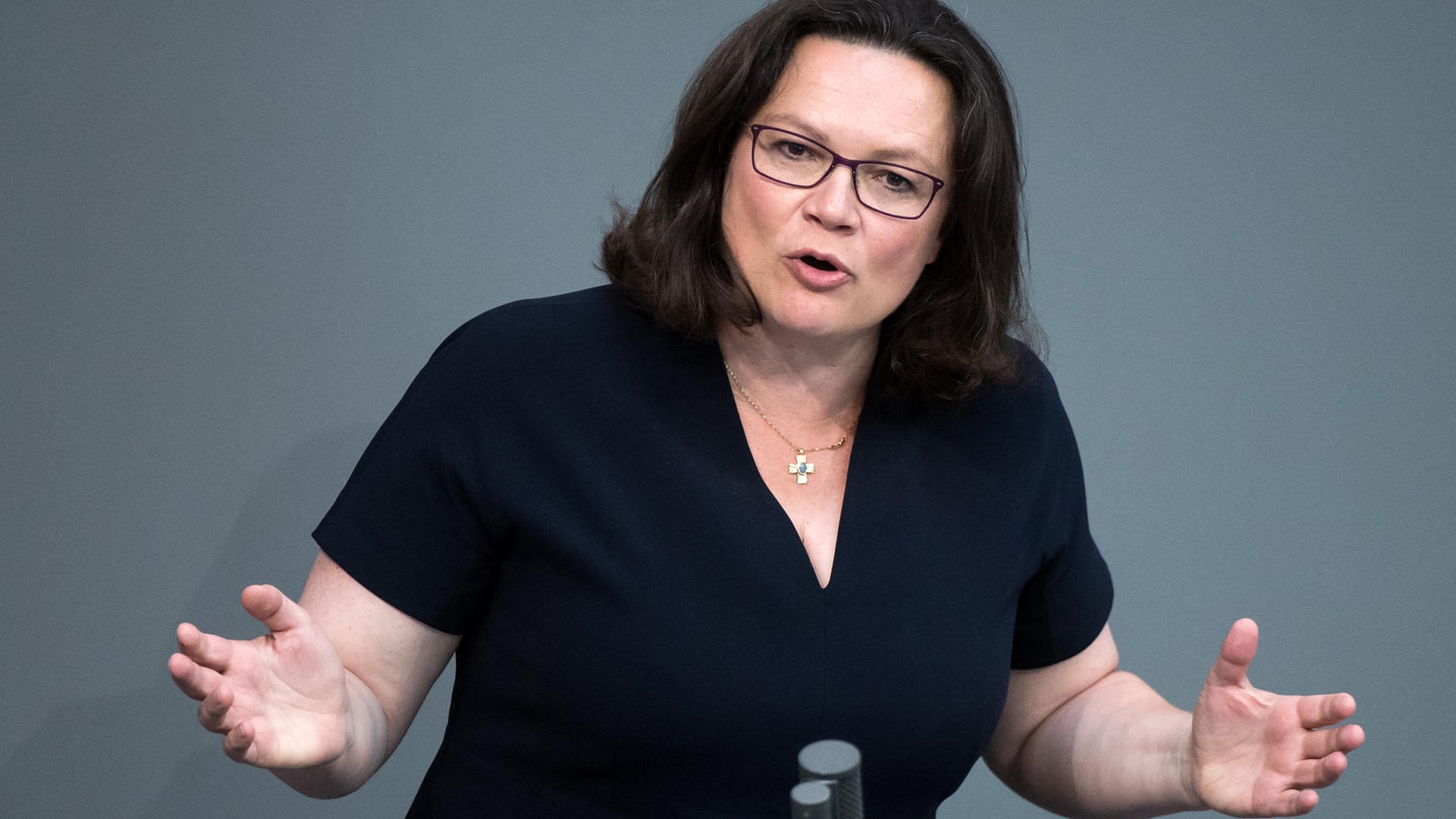 Andrea Nahles: Die SPD-Chefin verteidigt ihren Vorstoß zu möglichen Finanzhilfen für die Türkei. Andrea Nahles: Die SPD-Chefin verteidigt ihren Vorstoß zu möglichen Finanzhilfen für die Türkei.