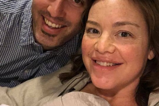 Julie Anne Genter ist die zweite Frau in Neuseelands Regierung, die im Amt Mutter wurde.