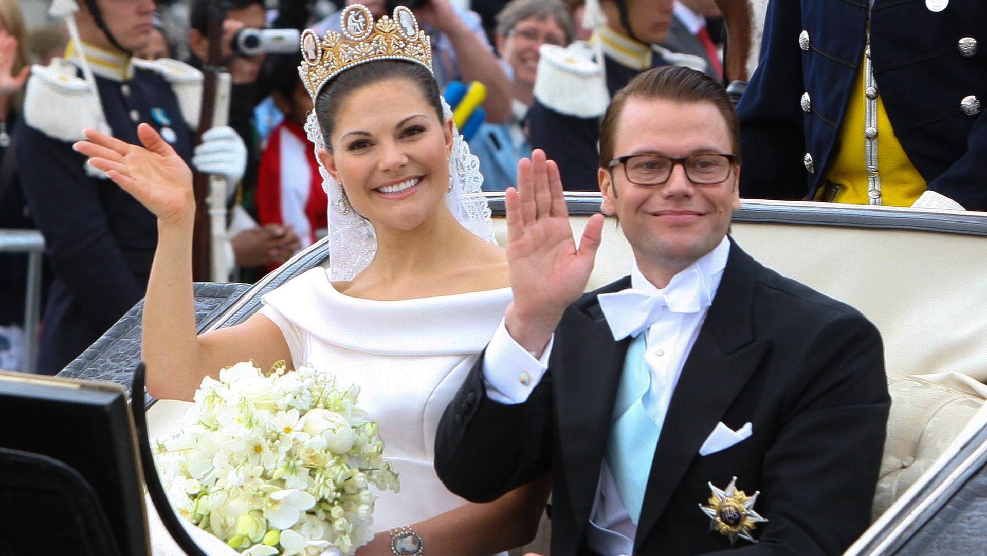 "Ihr habt mir meinen Prinzen geschenkt": Mit dieser Botschaft ans Volk rührte Victoria von Schweden bei ihrer Hochzeit im Juni 2010 zu Tränen.