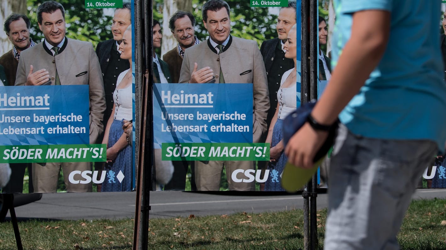 Wahlplakate der CSU in München: Die SPD hat den Slogan der Christsozialen im Internet gekapert.