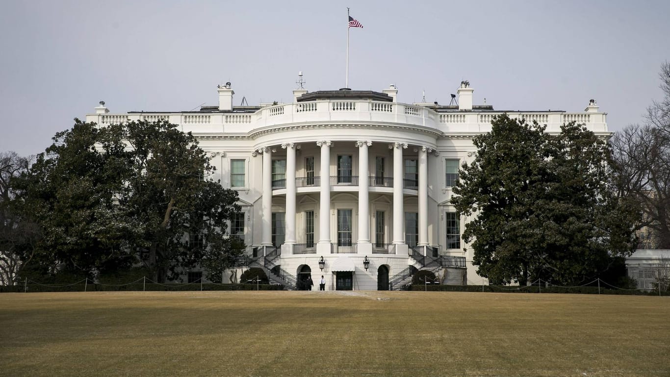 Das Weiße Haus in Washington soll russische Kommunikationstechnik nutzen, berichtet die russische staatliche Nachrichtenagentur Ria Novosti.