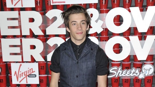 US-Schauspieler Jimmy Bennett hat erstmals öffentlich über die Missbrauchsvorwürfe gesprochen. US-Schauspieler Jimmy Bennett hat erstmals öffentlich über die Missbrauchsvorwürfe gesprochen.