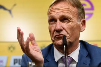 BVB-Geschäftsführer Hans-Joachim Watzke hat sich klar zur Verpflichtung eine neuen Mittelstürmers geäußert.