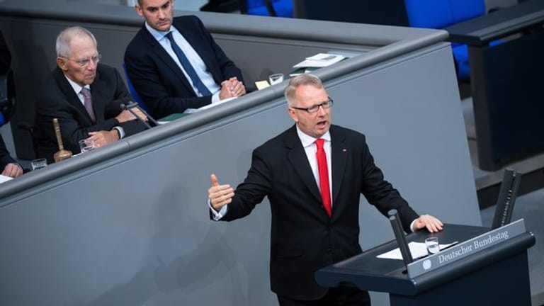 SPD-Haushaltsexperte Johannes Kahrs: "Der Zuschuss aus dem Bundeshaushalt für die Rente wird langfristig steigen.