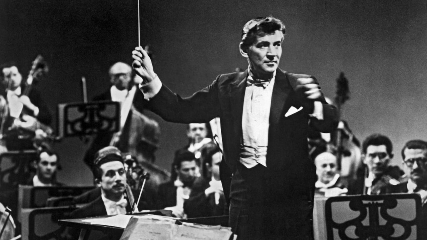 Leonard Bernstein: Komponist, Pianist und Dirigent des 20. Jahrhunderts.